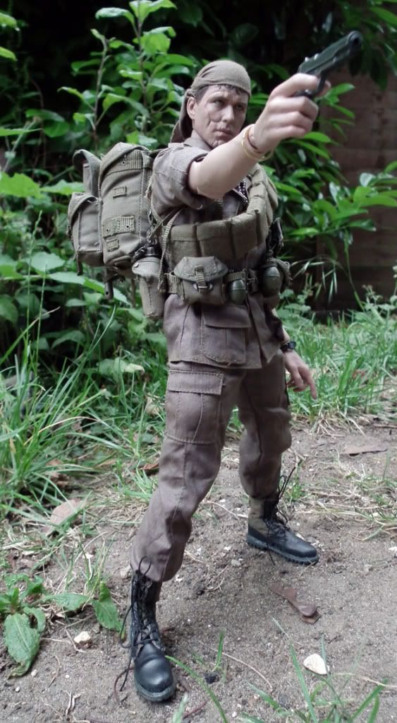 hot toys sgt barnes